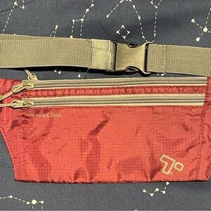 Travelon Purple Waist Bag
